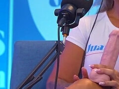 18 anni, Tette grandi, Bionda, Brunetta, Latina, Mamma che vorrei scoparmi, Cavalcando, Schizzi