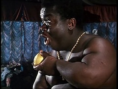 Velké péro, Kuřba, Stříkání spermatu, Italské, Milf žcbp, Zastaralé