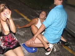 Fingring, Kyssing, Onani, Naturlige bryster, Fitte, Tynn, Stripping, Tenåring