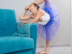 18, Veľký zadok, Veľké péro, Kuřba, Na psíka, Prirodzené prsia, Teenka, Kozičky