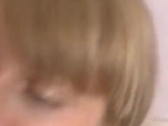 18 ans, Sucer une bite, Éjaculer dans la bouche, Hard, Russe, Adolescente