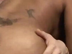 Duży kutas, Czarny, Obciąganie, Brunetka, Wielorasowy, Cycki