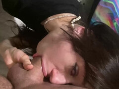 18 ans, Amateur, Sucer une bite, Brunette brune, Couple, Faciale, Russe, Adolescente