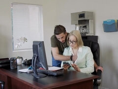 Amerykański, Duży tyłek, Duży kutas, Duże cycki, Blondynka, Słodka, Mamuśka, Sutki