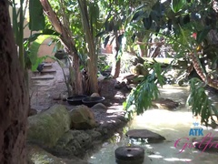 In den arsch, Blondine, Freundin, Handjob, Orgasmus, Zierlich, Pov, Muschi