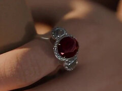 18, Trojrozmerné, Zadok, Roztomilá