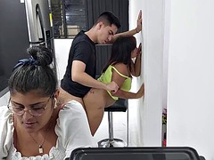 Beautiful hot stepsister gets fucked deliciously in the kitchen!