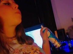 18 ans, Cul, Fait maison, Nue, Solo, Adolescente