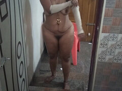 Iso kaunis nainen, Kotitekoinen, Vanhempi