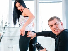 Cul, Sucer une bite, Branlette thaïlandaise, Hard, Mère que j'aimerais baiser, Claque, Tatouage, Nénés