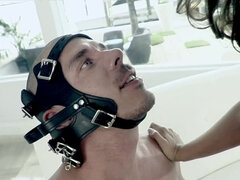 Amatorka, Związanie dyscyplina & dominacja uległość, Głebokie gardło, Palcówka, Całować, Skórzany, Ostro, Cycki