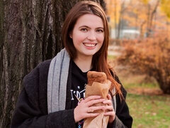 Spálne, Veľký zadok, Veľké péro, Kuřba, Brunetka, Na psíka, Prirodzené prsia, Teenka