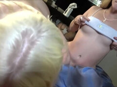 Velika rit, Velike joške, Blondinka, Rjavolaska, Zunanji izliv, Hd, Prvoosebno snemanje seksa, Trojček