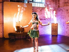 Rumpe, Kukk suging, Brunette, Bakfra, Runke, Slikking, Fitte, Barbert