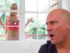 Amatőr, Hatalmas hátsó, Tekintélyes didik, Cumizás, Kutya póz, Fehérnemű, Természetes mellek, Tini