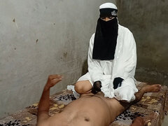 Arabky, Pár, Footjob, Homemade, Indické, Jezdectví