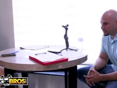 Bakom scenen, Liten och nätt, Tonåring