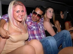 18 jahre, Grosser arsch, Grosser schwanz, Blasen, Verein, Hundestellung, Natürlichen titten, Jungendliche (18+)