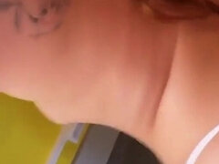 Amateur, Gorda, Mamada, Corridas faciales, Tetas naturales, Público, Hilo dental