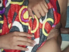 Amateur, Mamada, Penetracion con dedos, Peludo, Casero