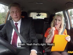 Blonde, Sucer une bite, Britannique, Branlette thaïlandaise, Léchez, Seins naturels, Piercing, Tatouage