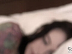 Anna De Ville gets her ass drilled hard by Hungrylla in 4K!