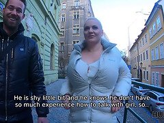 Stora tuttar, Blondin, Bystig, Cougar, Tjeckisk, Milf, Verklighet