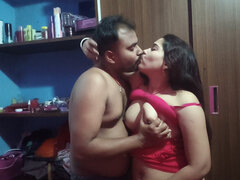 Horny Indian Desi Girlfriend Kissing and Fucking Hard by Her Boyfriend