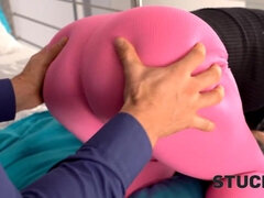 Gros cul, Grosse bite, Plantureuse, Couple, Fille latino, Léchez, Mère que j'aimerais baiser, Chatte