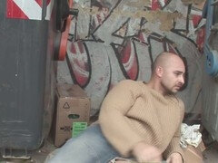 Χύσιμο, Στο πρόσωπο, Μαλλιαρός, Τακούνια, Καλσόν με τρύπα στον καβάλο, Μουνί, Ξυρισμένη, Ισπανικό