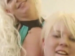 Blonde, Gode, Allemand, Lesbienne, Lingerie, Chatte, Jarretelles