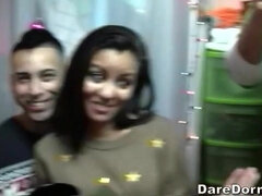 18, Towarzystwo, Europejski, Cycki