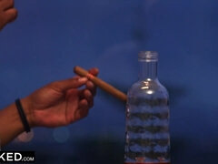 Rumpa, Stjärt mot mun, Svart, Avsugning, Sperma i munnen, Fransk, Mellanrasig, Tuttar