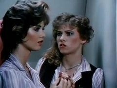 Μελαχροινή, Ομάδα, Σκληρό, Ρετρό, Έφηβος, Ρετρό