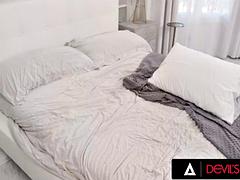 Sucer une bite, Hard, Masturbation, Réalité, Séduite, Adolescente, Nénés