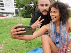 Amador amadora, Boquete, Transar de quatro, Ébano negroa, Interracial, Melharucos naturais, Ao ar livre cartaz de rua outdoor, Magrinha