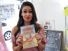 Tette grandi, Brunetta, Da dietro, Hardcore, Latina, Leccata, Punto di vista pov, Terzetto