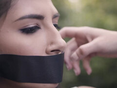 Gros seins, Bouteille, Doigter, Masturbation, Seins naturels, Culottes ou slips, Adolescente, Nénés