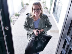 Blondine, Blasen, Frau frau mann, Handjob, Milf, Flotter dreier