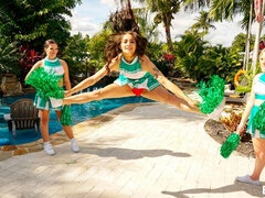 Zadek, Kuřba, Na pejska, Skupina, Orgie, Školačka, Sukně, Uniforma