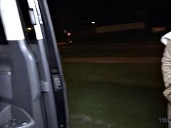 Duży kutas, Duże cycki, Blondynka, Obciąganie, Sperma, Wytrysk, Obciąganie, Policja