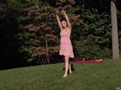 Popó, Kisbaba, Szőke, Eszetlen, Erotikus, Vékony, Tini, Begyek