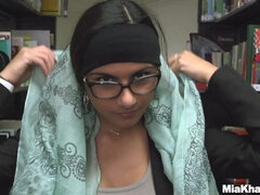 Arab, Stor stjärt, Stora tuttar, Glasögon, Hd, Enorm, Solo, Tuttar