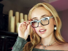 Anal, Boquete, Transar de quatro, Punheta, Hardcore, Raspar depilar, Adolescente, Tetas