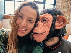 18, Stor røv, Stor pik, Pik sutte, Hundestilling, Naturlige bryster, Fisse, Bryster