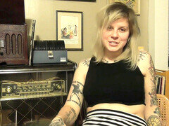 Σαδομαζοχιστικό, Επιβολή, Πορδή, Γυναικεία επιβολή