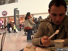 Cumizás, Mélytorok, Nagyapa, Nagyi, Érett koros, Anyuci, Vékony