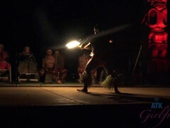 Enthousiasteling, Jurk, Vriendin, Gezichtspunt, Douche, Tieten likken