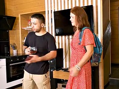 Μεγάλα βυζιά, Πίπα, Γιαγιά, Σκληρό, Ώριμη, Κοκκινομάλα, Σάουνα, Ρουφώντας