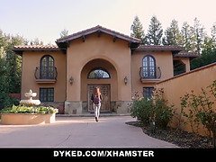 Милые, Большие сиськи, Женское доминирование, Лесбиянка, Белье, Милф, Мамочка, Игрушки